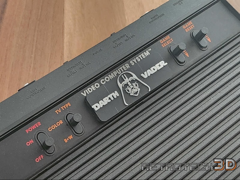 Atari 2600 / 2600+ Cartridge Slot Dust Cover - Darth Vader version - Logo+Text - Image 2
